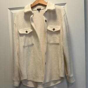 COCO + CARMEN Cream eyelash shacket.  NWOT. Size S/M